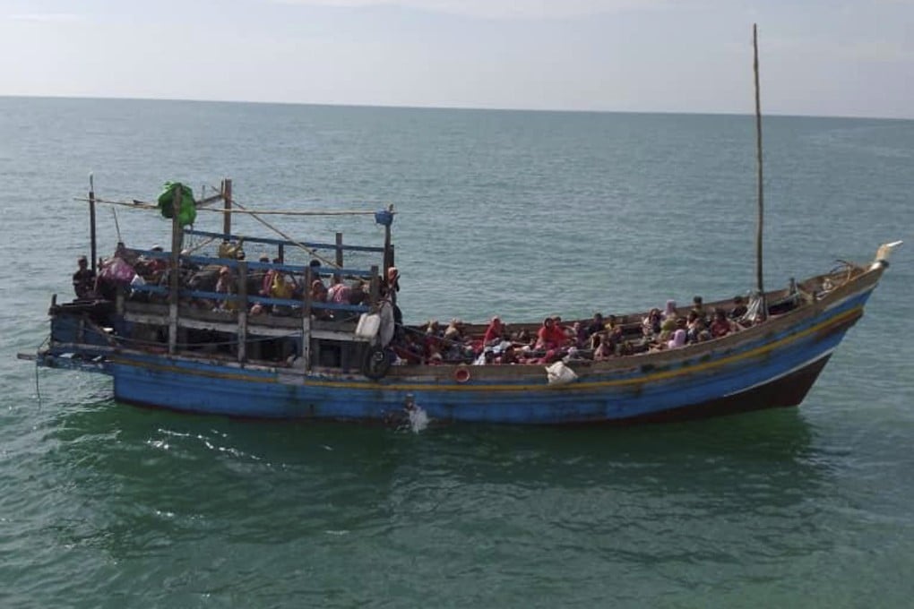 A boat with Rohingya refugees attempts to enter Malaysia on the northeastern resort island of Langkawi in January last year. Photo: AP