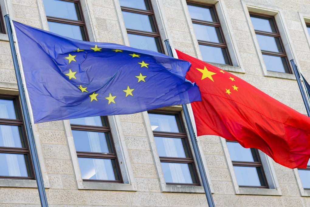 The flags of the European Union and China in Berlin. Photo: Photothek via Getty Images