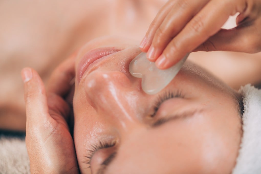 The researchers found that gently stimulating vessels around the eyes and nose can enhance brain-waste clearance. Photo: Shutterstock