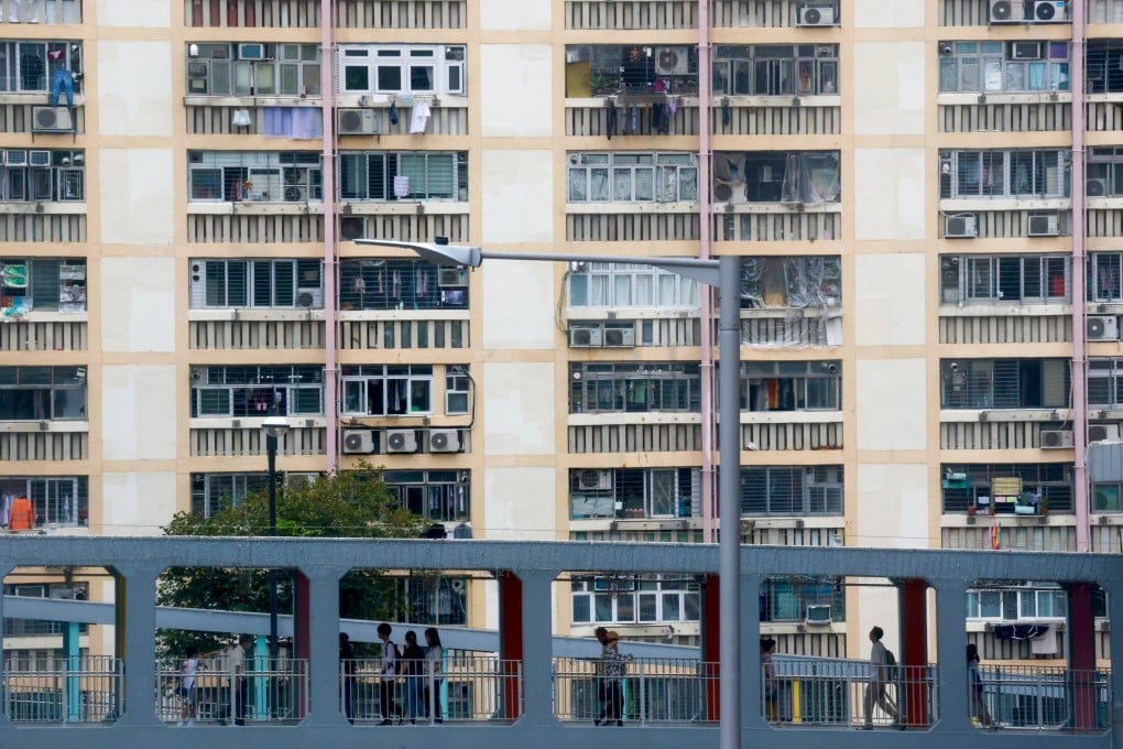 Hong Kong has a 70:30 ratio of public rental-to-subsidised sale flats. Photo: Jonathan Wong