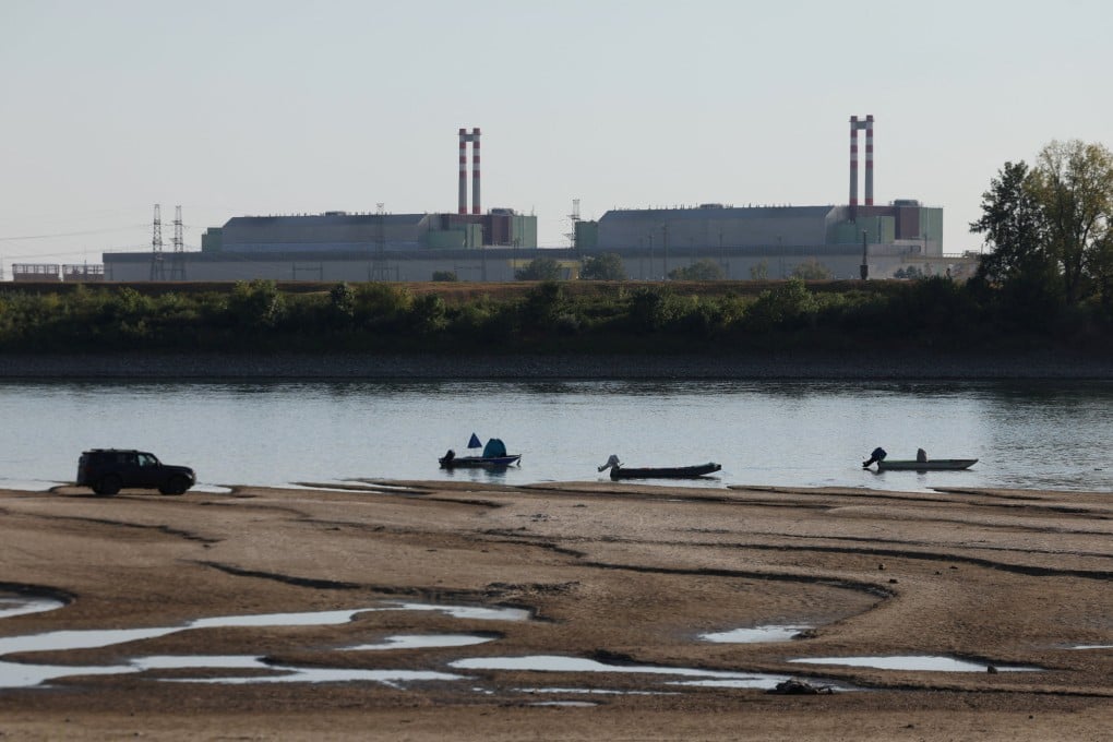 Paks Nuclear Power Plant in Hungary on Friday with the partially dried-up Danube riverbed. Photo: Reuters