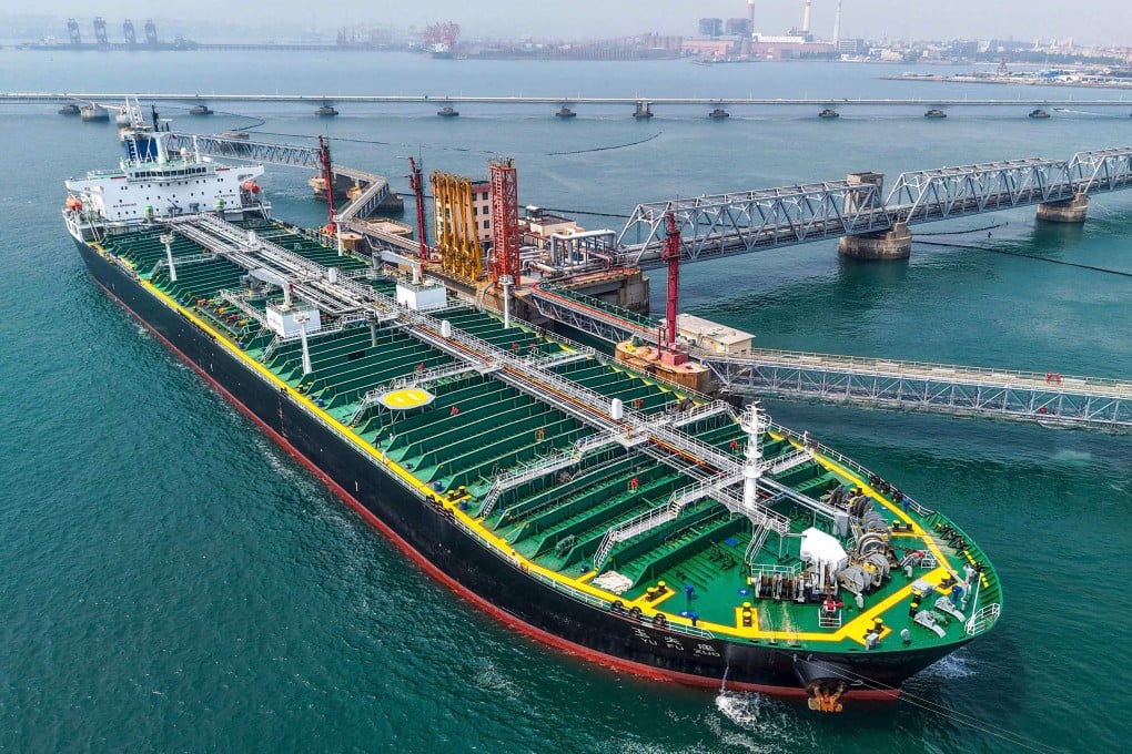 A tanker unloads imported crude oil at a port in Qingdao, Shandong province. Photo: AFP