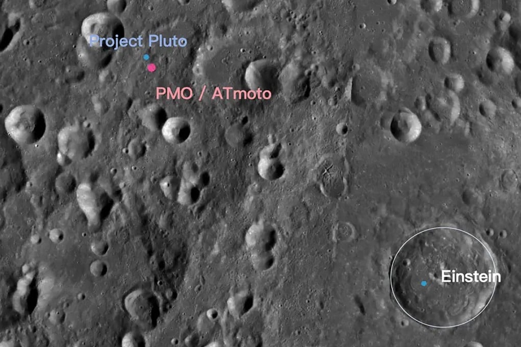 An image of the moon’s surface shows the estimated impact sites for the SpaceX rocket debris according to Chinese firm ATmoto Technology (pink) and Project Pluto (blue). Photo: QQ.com