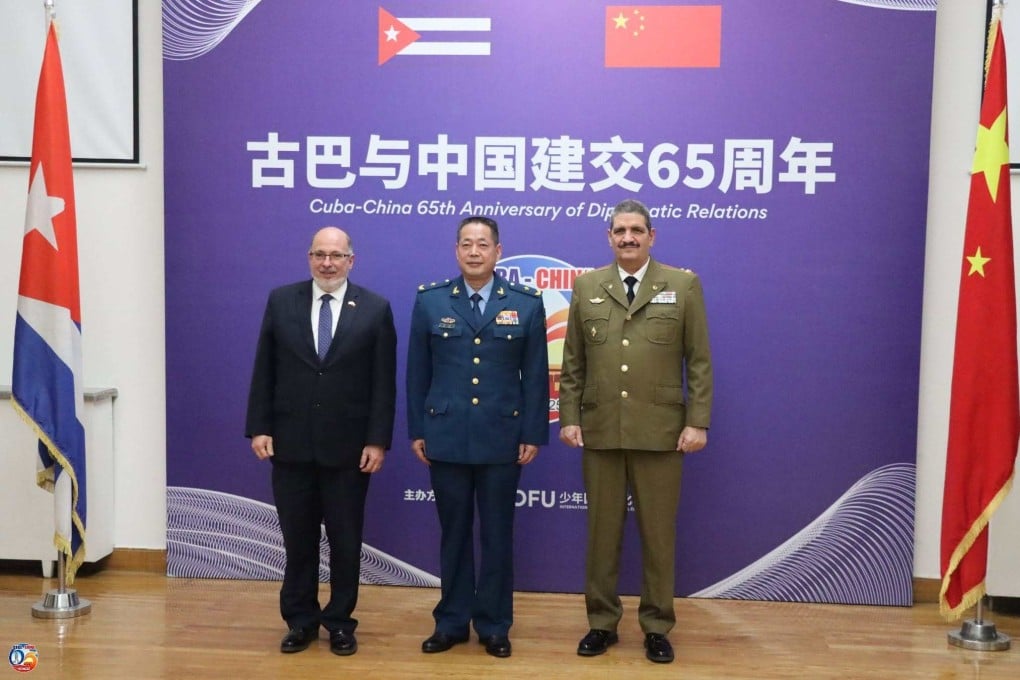 Left to right: Cuban Ambassador to China Alberto Blanco Silva, Chinese Major General Ye Jiang and Cuban First Colonel Waldo Perez Cortes pose during a 65th anniversary celebration in Beijing in September 2025. Photo: Cuban Ministry of Foreign Affairs (MINREX)