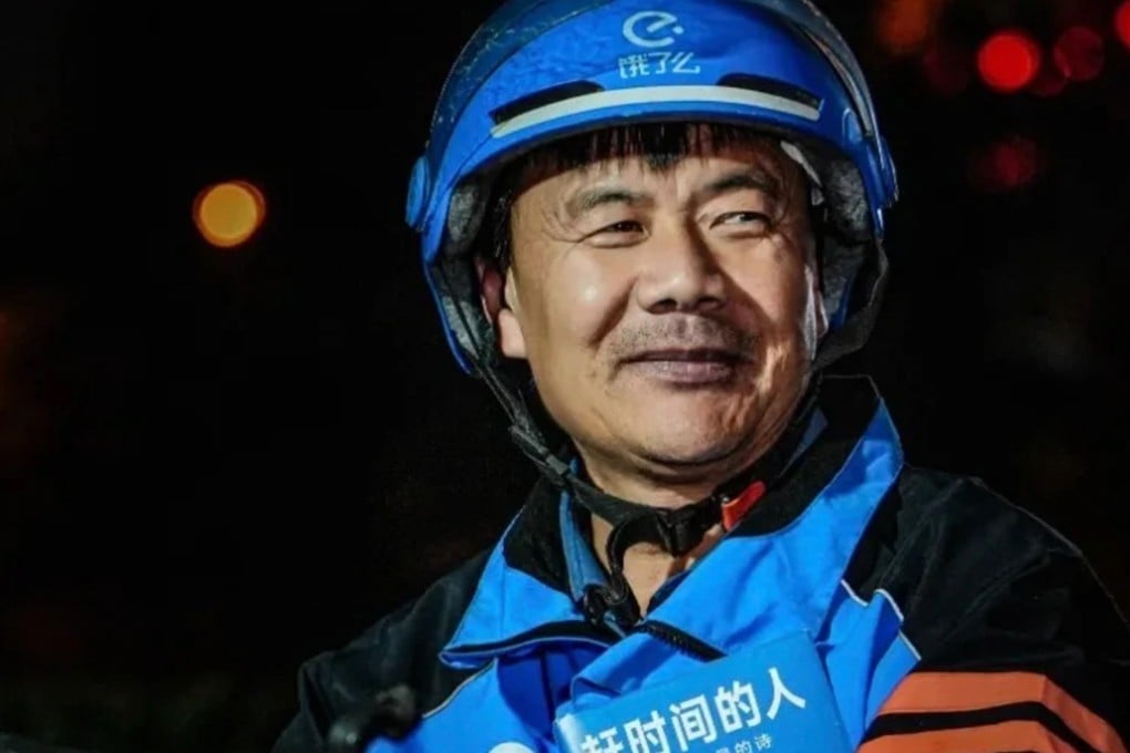 Wang Jibing, 56, known as the “delivery rider poet,” writes verses on scrap paper during breaks and has recently won the Lu Xun Literature Prize. Photo: Baidu