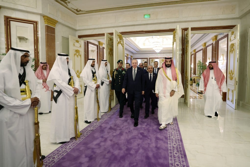 Turkish President Tayyip Erdogan is welcomed by Saudi Crown Prince Mohammed bin Salman, ahead of the signing of a defence deal between Saudi Arabia, Pakistan and Turkey, in Mecca, Saudi Arabia, on Friday. Photo: Turkish Presidential Press Office/Handout via Reuters
