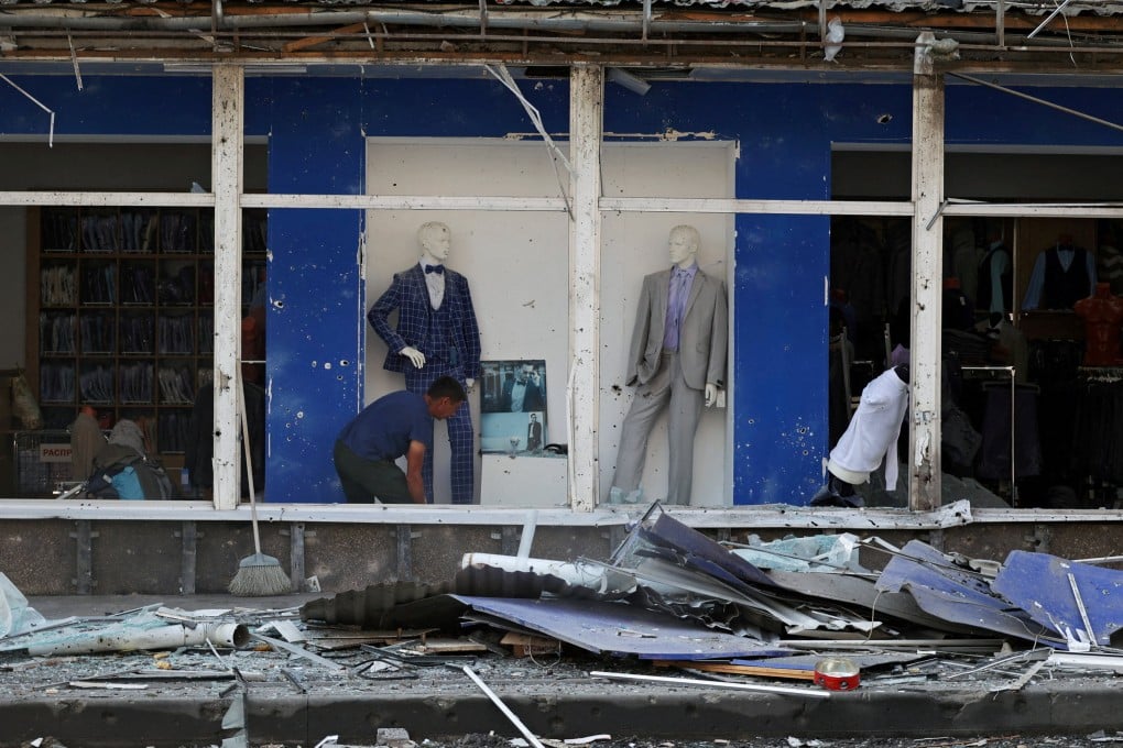A clothes shop in Belgorod, Russia damaged during a Ukrainian overnight drone attack. Photo: Reuters