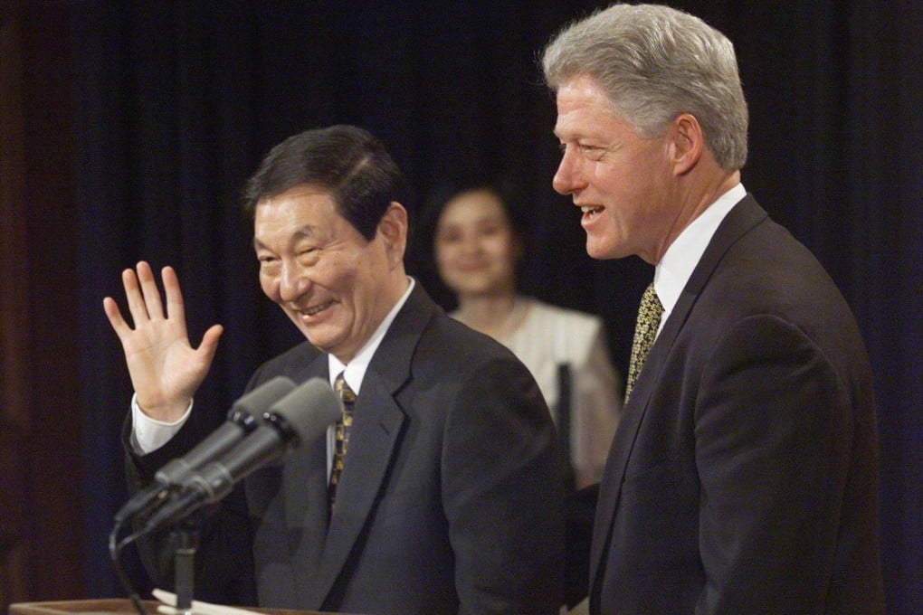 Former US president Bill Clinton (right) and former Chinese premier Zhu Rongji appear at a press conference in April 1999. Photo: AFP