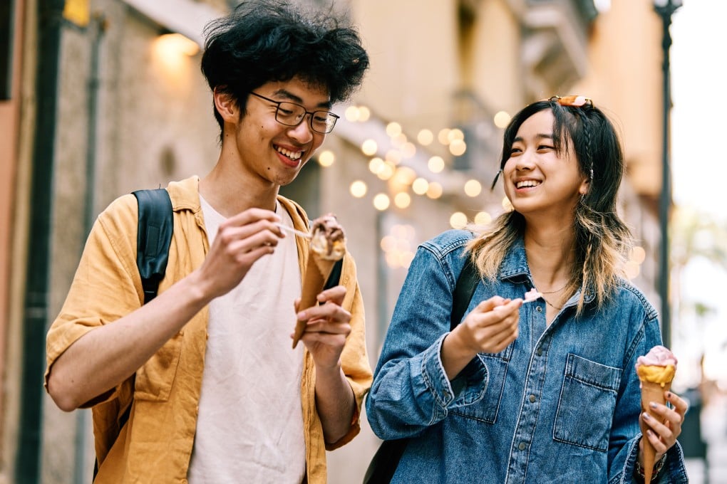 A pair of people are seen enjoying ice cream in Spain. Photo: Getty Images