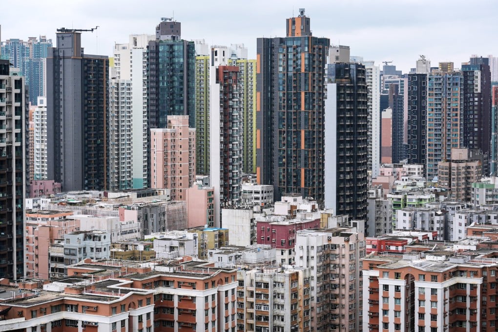UBS predicts Hong Kong’s property market’s recovery will moderate both in property prices and rents during coming months due to four disrupting factors. Photo: Eugene Lee