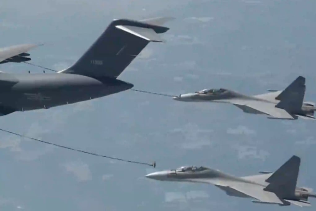 The fighters refuelled en route to Egypt. Photo: CCTV