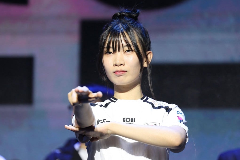 Park So-yeon poses during the launch ceremony of the South Korean national esports team for the Asian Games. Photo: AFP