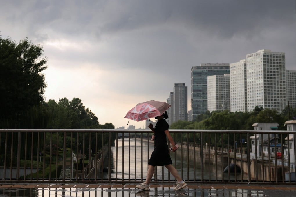  Reuters