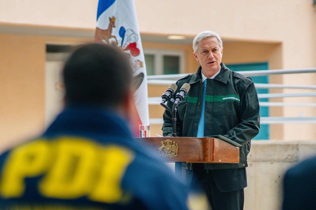 Chilean President Jose Antonio Kast visits La Laguna prison in Talca on August 13, as authorities transfer high-risk inmates there as part of a crackdown on organised crime. Photo: AFP