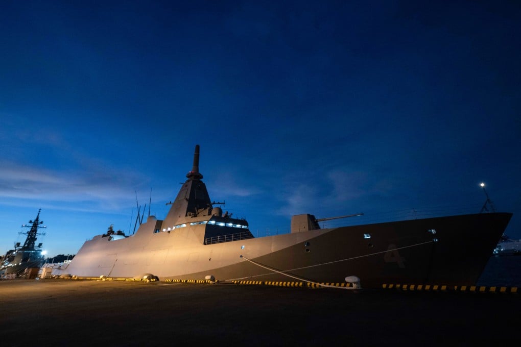 Japan Maritime Self-Defence Force Mogami-class stealth frigate JS Mikuma anchors at a naval base in Yokosuka on September 5, 2025. Photo: AP