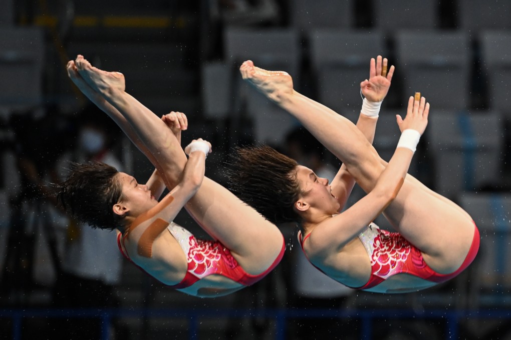 Zhang Jiaqi (left) and Chen Yuxi  won the women’s synchronised 10m platform final at Tokyo Olympic Games. Photo: Xinhua