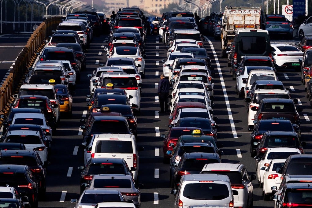 Traffic is gridlocked during the morning rush hour on a sunny day in Beijing. Photo: Reuters