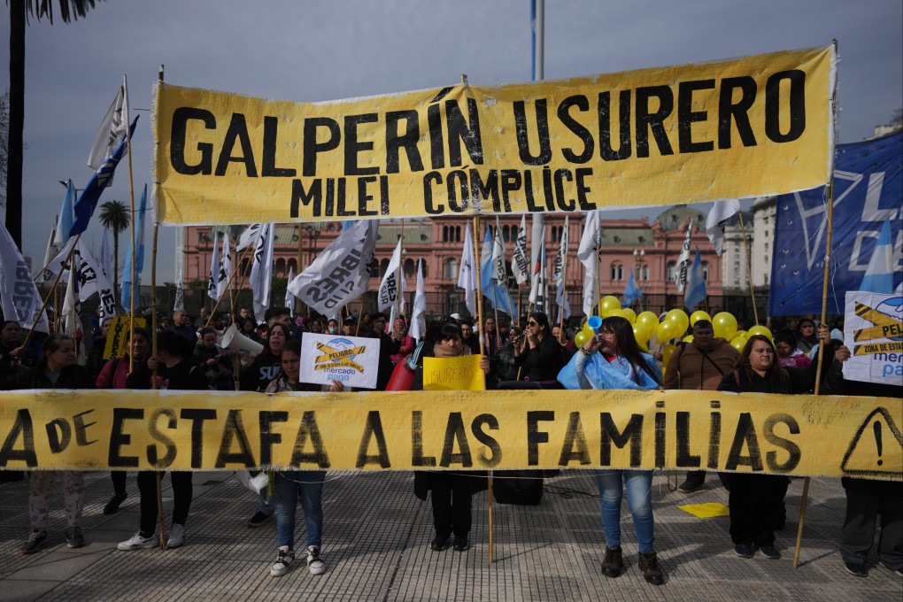 Milei Rejects Debt Relief as Opposition Pushes Special Session