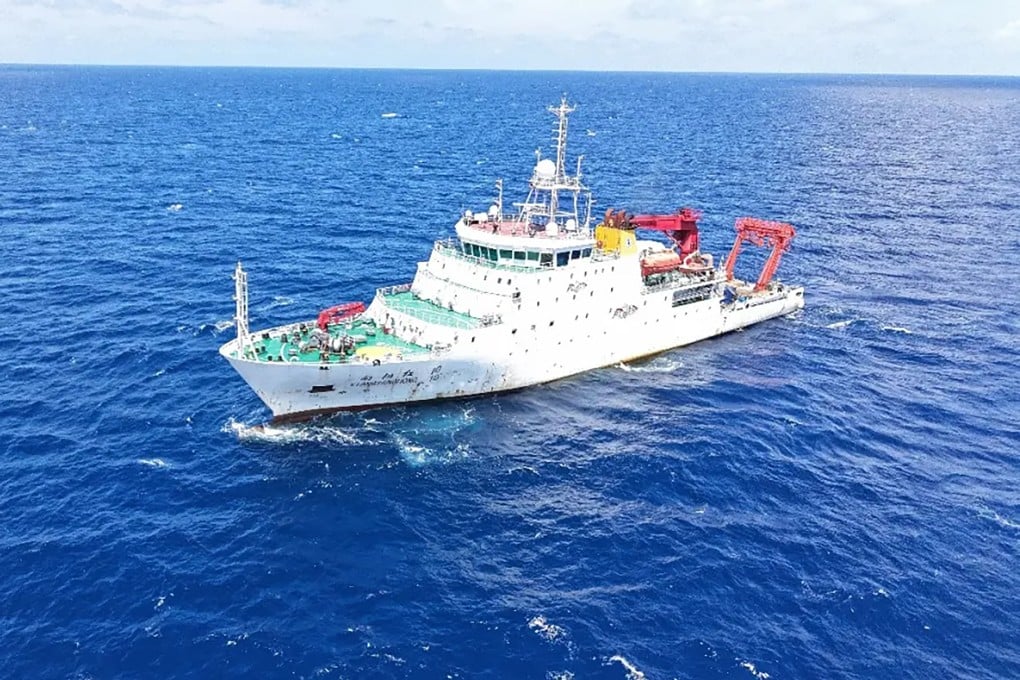 The expedition was carried out aboard the Xiang Yang Hong 10, one of China’s first domestically designed and built oceanographic research vessels. Photo: CCTV