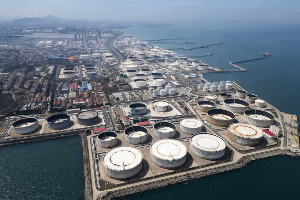 The traditional refining process consumes large amounts of energy. Photo: Getty Images