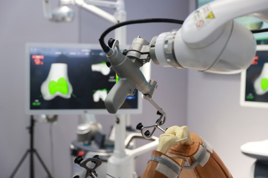 An AI-powered surgical robotic arm developed by Longwood Valley MedTech is demonstrated in Beijing, July 1, 2026. Photo: Xinhua