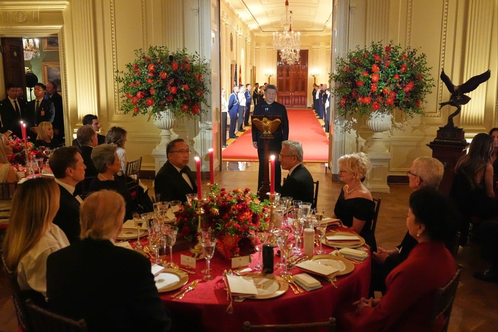 President Donald Trump and first ladies Melania Trump and Peng Liyuan listen as China’s President Xi Jinping speaks during a State Dinner in the East Room of the White House on Thursday. Photo: AP