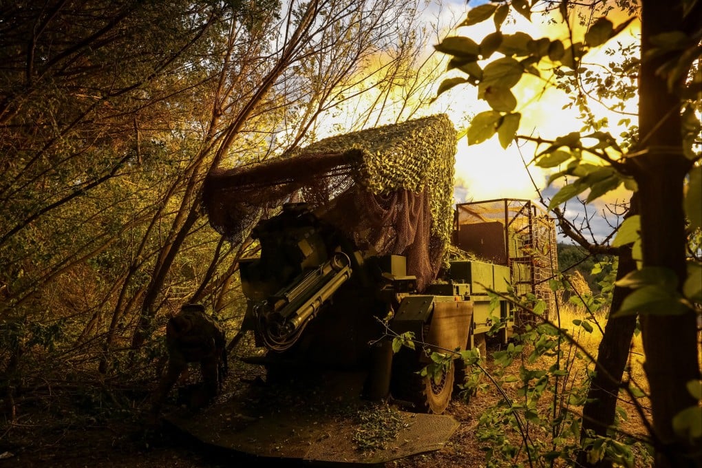 A Ukrainian artilleryman fires a self-propelled howitzer towards Russian troops at a position on the front line in the Donetsk region on Thursday. Photo: Reuters
