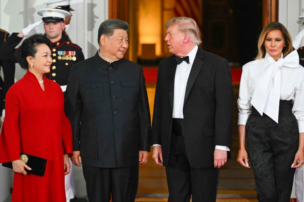 (From left) China’s First lady Peng Liyuan, China’s President Xi Jinping, US President Donald Trump and US First Lady Melania Trump pose on the North Portico steps of the White House on September 24, 2026. Photo: AFP