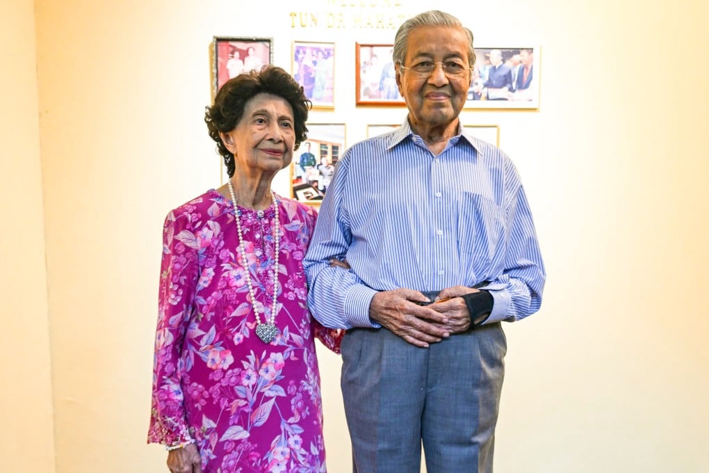 Tun Dr Siti Hasmah Mohamad Ali Dies Aged 100