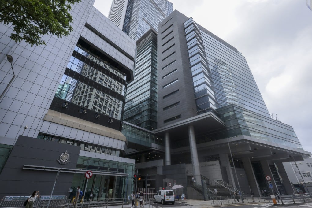 網媒 Boom News 創辦人唐浩詠遭香港國安警拘捕