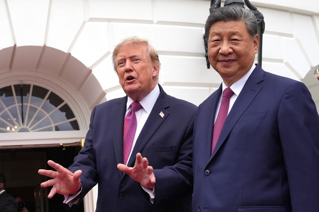 US President Donald Trump speaks to reporters alongside Chinese leader Xi Jinping, outside the White House on September 24. Photo: AP