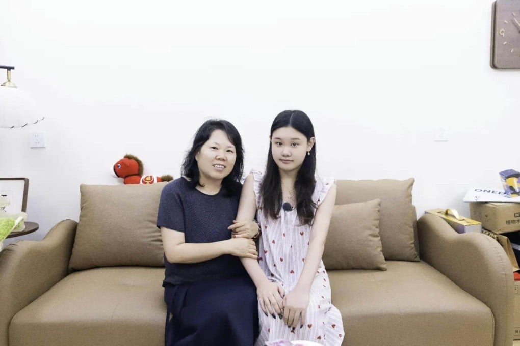 Retired Chinese Olympic diving champion Zhang Jiaqi (right) and her mother Xiao Yingjie sparked intense online debate after appearing on a reality TV show together, during which Zhang revealed a childhood marked by her mother’s frequent criticism. Photo: Sohu