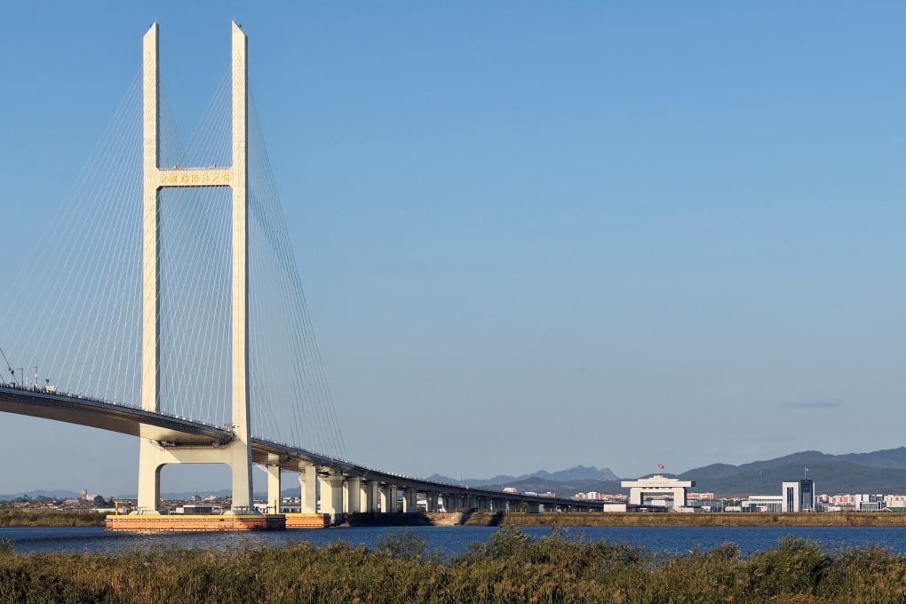 The New Yalu River Bridge between the two countries was completed in 2014. Photo: Reuters
