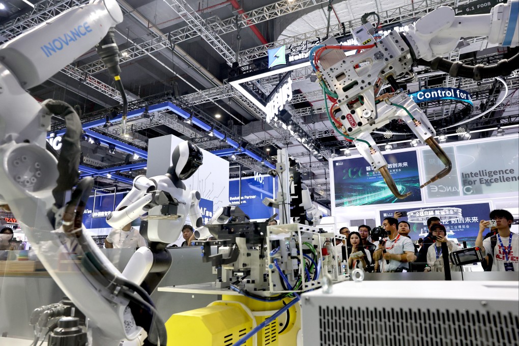 China Q3 GDP 4.5% AI Export Boom | Seller Sourcing Impact