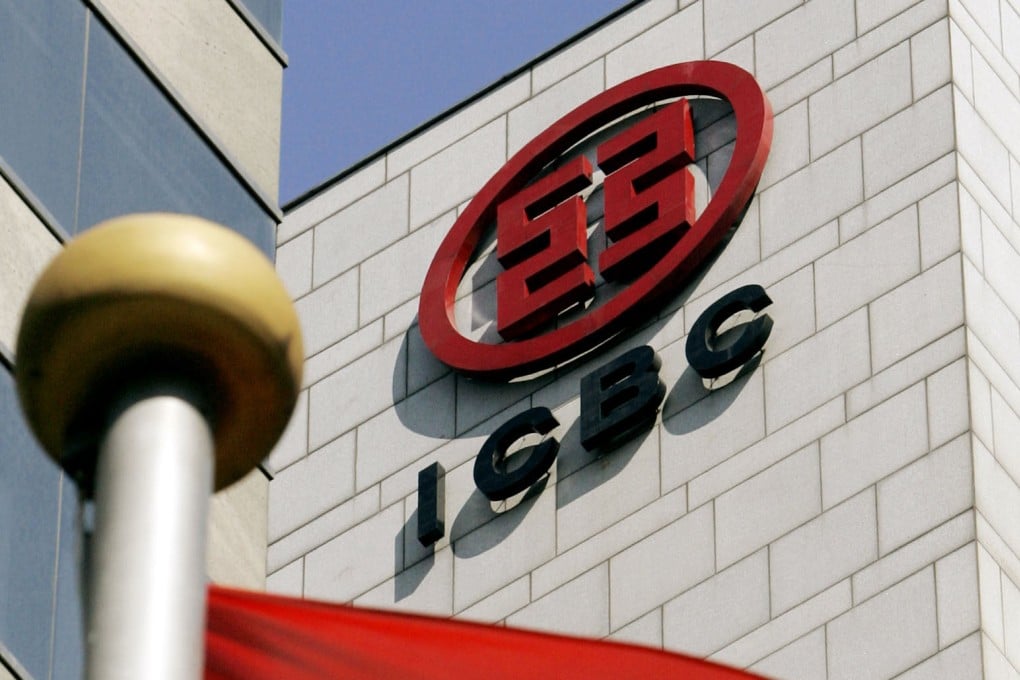ICBC shares debut in Shanghai during a record-setting US$19 billion dual listing alongside Hong Kong. Photo: AP Photo