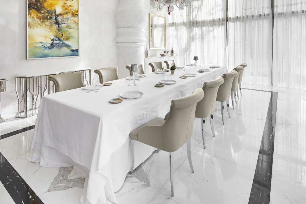 A private room at Le Pan in Kowloon Bay.