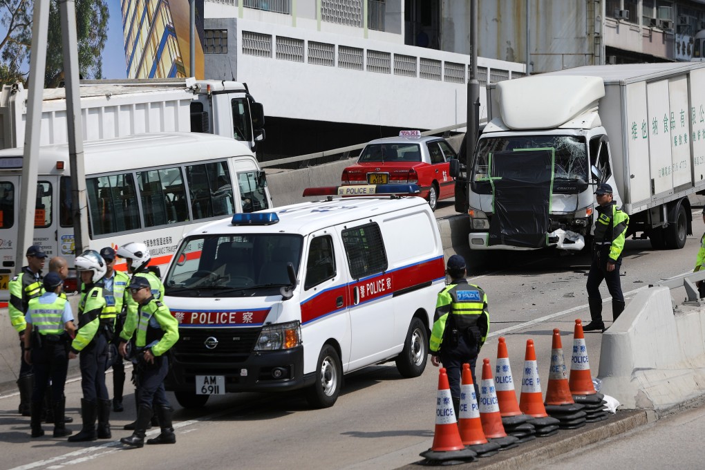 The scene of the accident at East Kowloon Corridor near Wo Chung Street in Hung Hom, where Ng Kin-shing’s vehicle rammed into police constable Lum Hoi-wan on March 22, 2017. Photo: Sam Tsang