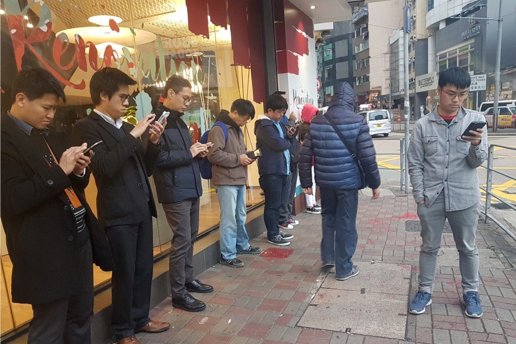 It’s not normal to be obsessed with what other people think of us, but millions of social media users are —but is that a problem?