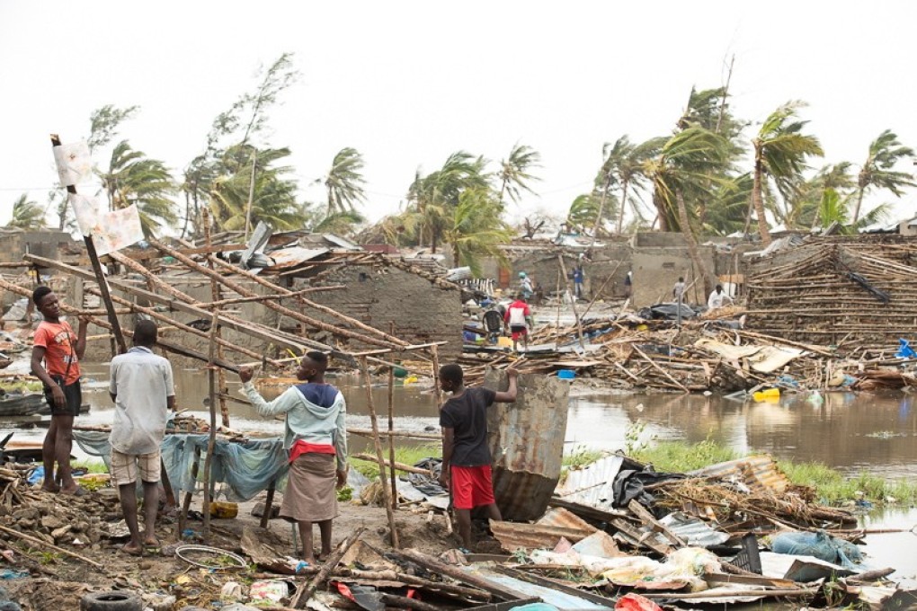 People trying to salvage what is left of their homes in cyclone-hit Mozambique. Photo: EPA-EFE