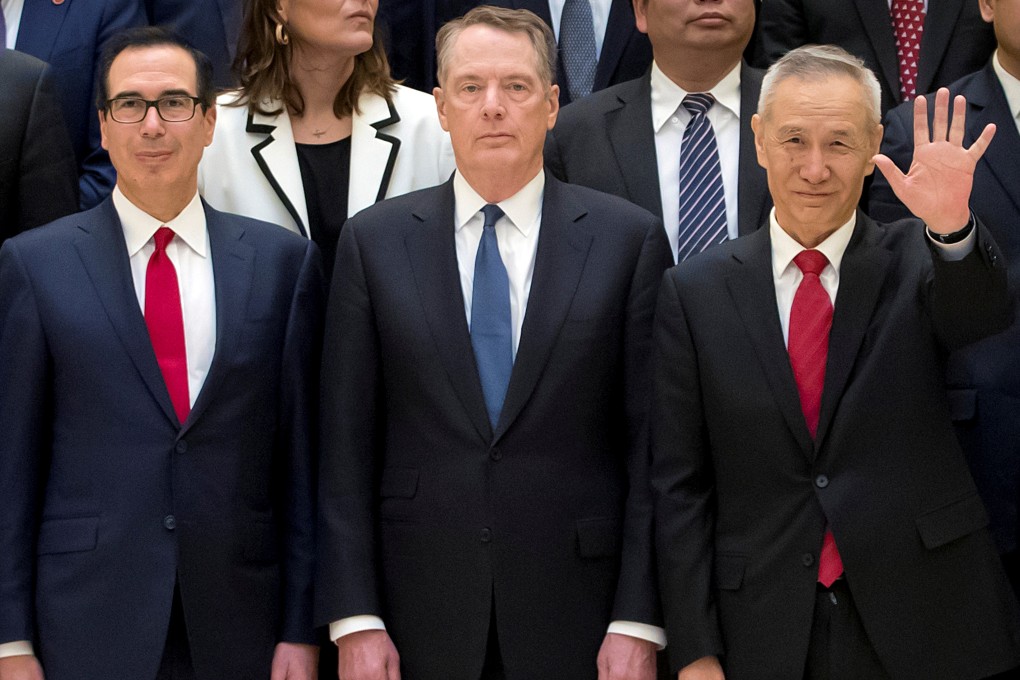 US Treasury Secretary Steven Mnuchin (left) and US trade representative Robert Lighthizer (centre) will visit Beijing on Thursday. Photo: Reuters