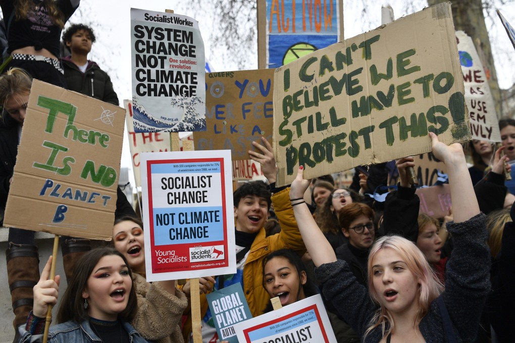 Students take part in a demonstration against inaction on climate change as part of a global student strike movement on March 15 in London, Britain. Photo: EPA-EFE