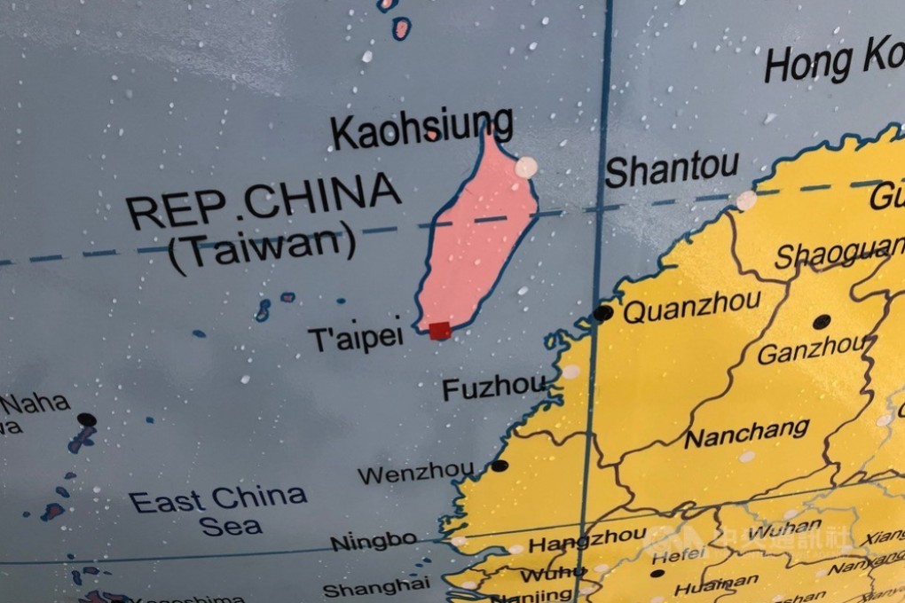 The original version of Mark Wallinger’s The World Turned Upside Down showed Taiwan as a separate country. Photo: CNA