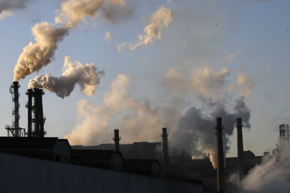 China’s environment ministry said both institutional and individual investors will be allowed to trade on the ETS platform. Photo: Simon Song