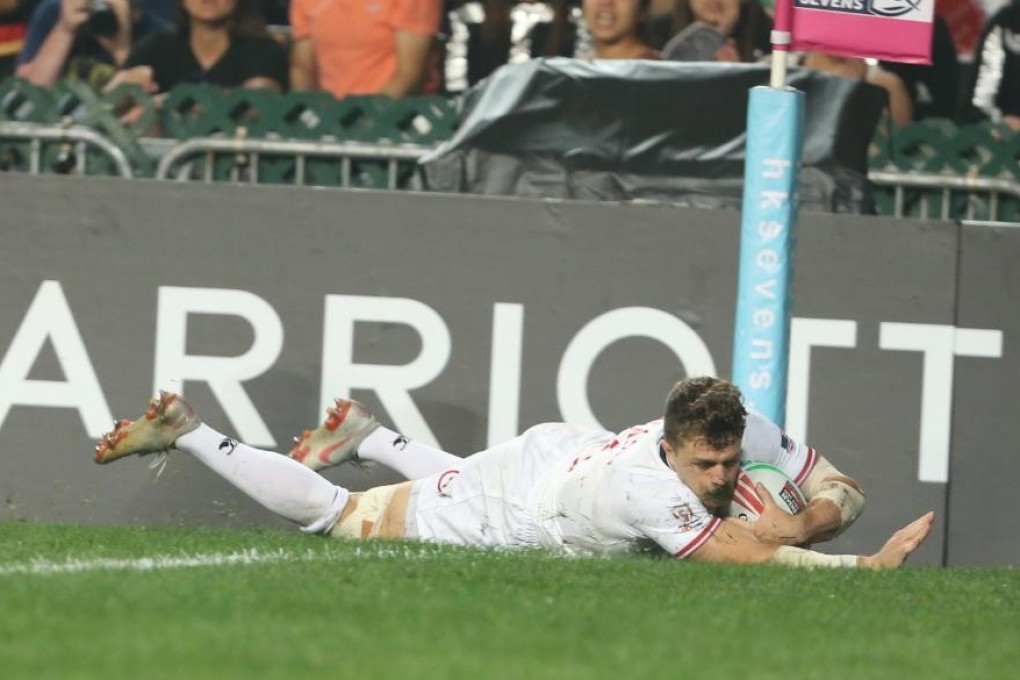 The US went over six times against Spain. Photos: Felix Wong