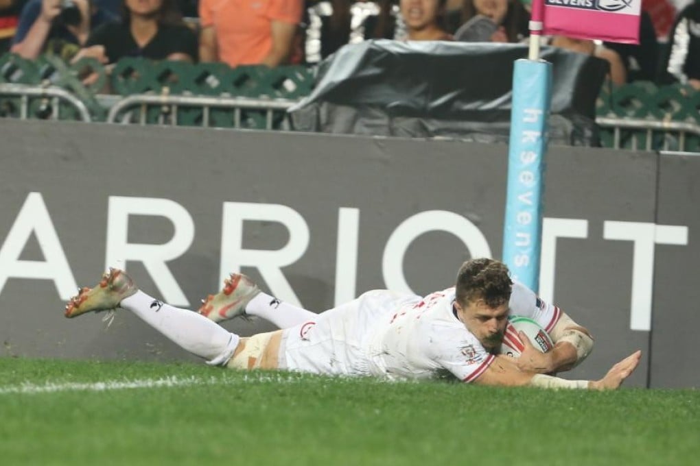 The US went over six times against Spain. Photos: Felix Wong