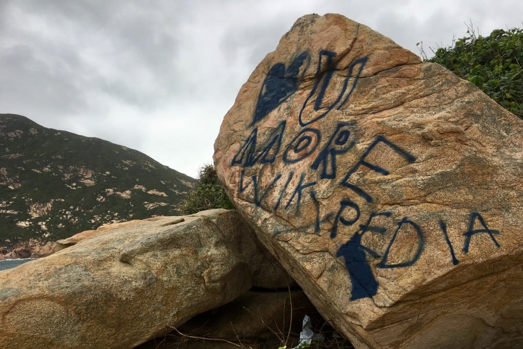 Some of the graffiti sprayed on Shek O’s rocks doesn’t even make sense. Photo: Kylie Knott