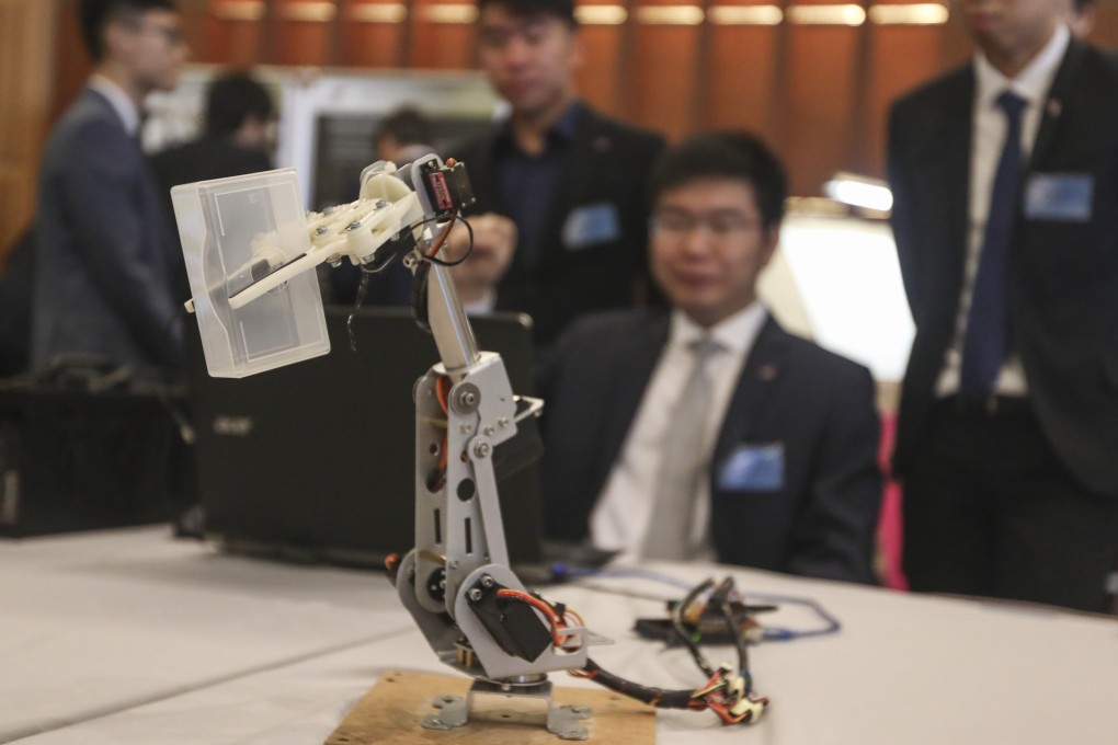 Jarvis, an AI-manipulated robotic arm, designed by City University students. Photo: Xiaomei Chen