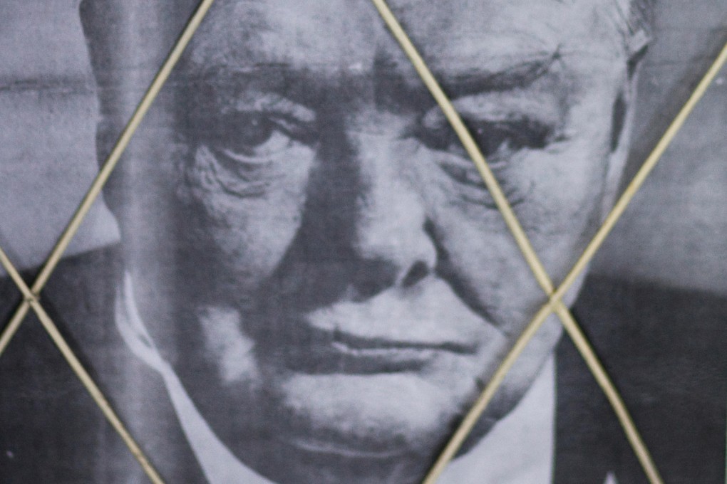 Front page of the Daily Express reporting the death of Winston Churchill. Photo: Alamy