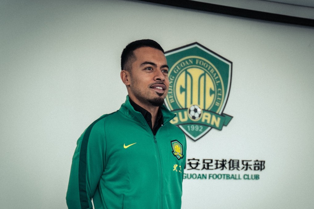 Nico Yennaris is unveiled as a Beijing Guoan player. Photo: Twitter/@Nico_Yennaris