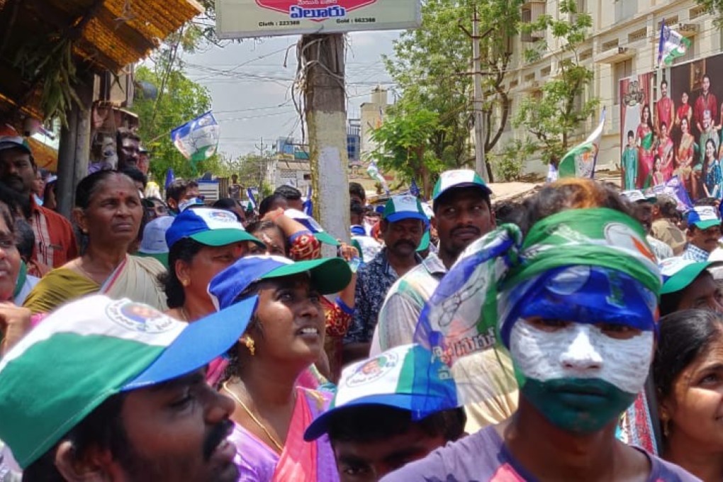 Politics is the talk of the town in the southern states of Telangana and Andhra Pradesh, only recently divided from one another. Photo: Team Ceritalah